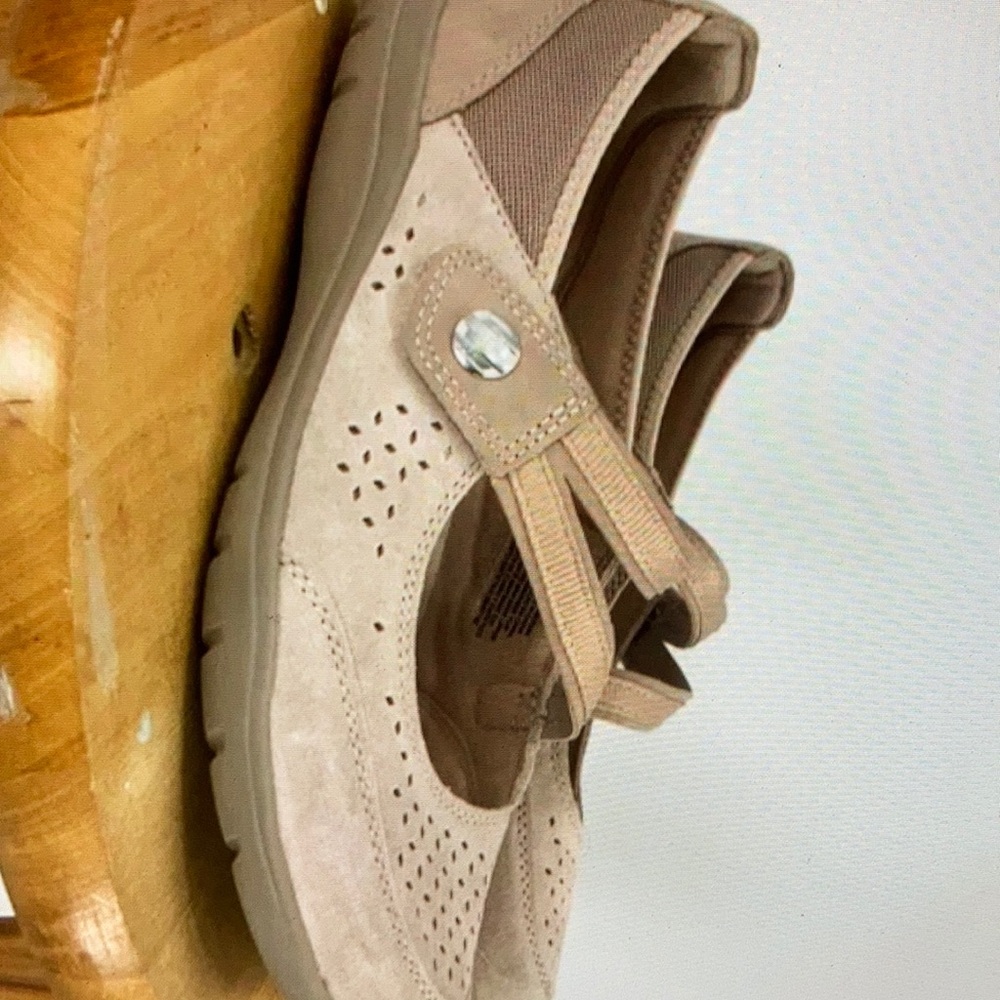 Earth spint Paxton pita Mary jean shoes